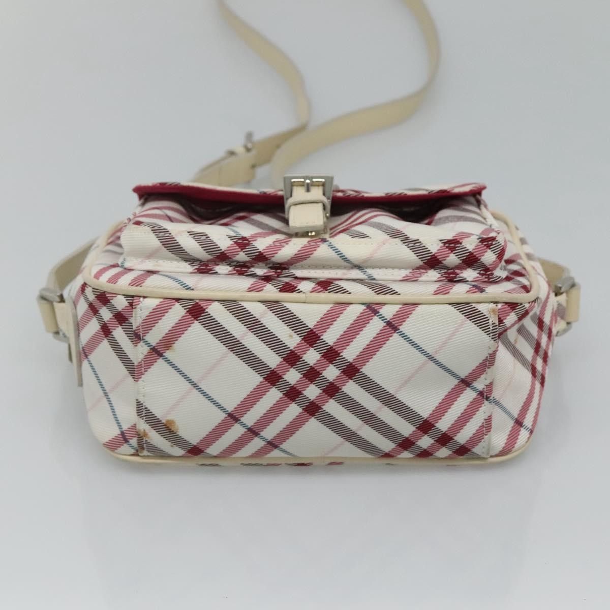 Burberry Burberry Nova Check Blue Label Nylon Size ONE SIZE - 16 Thumbnail