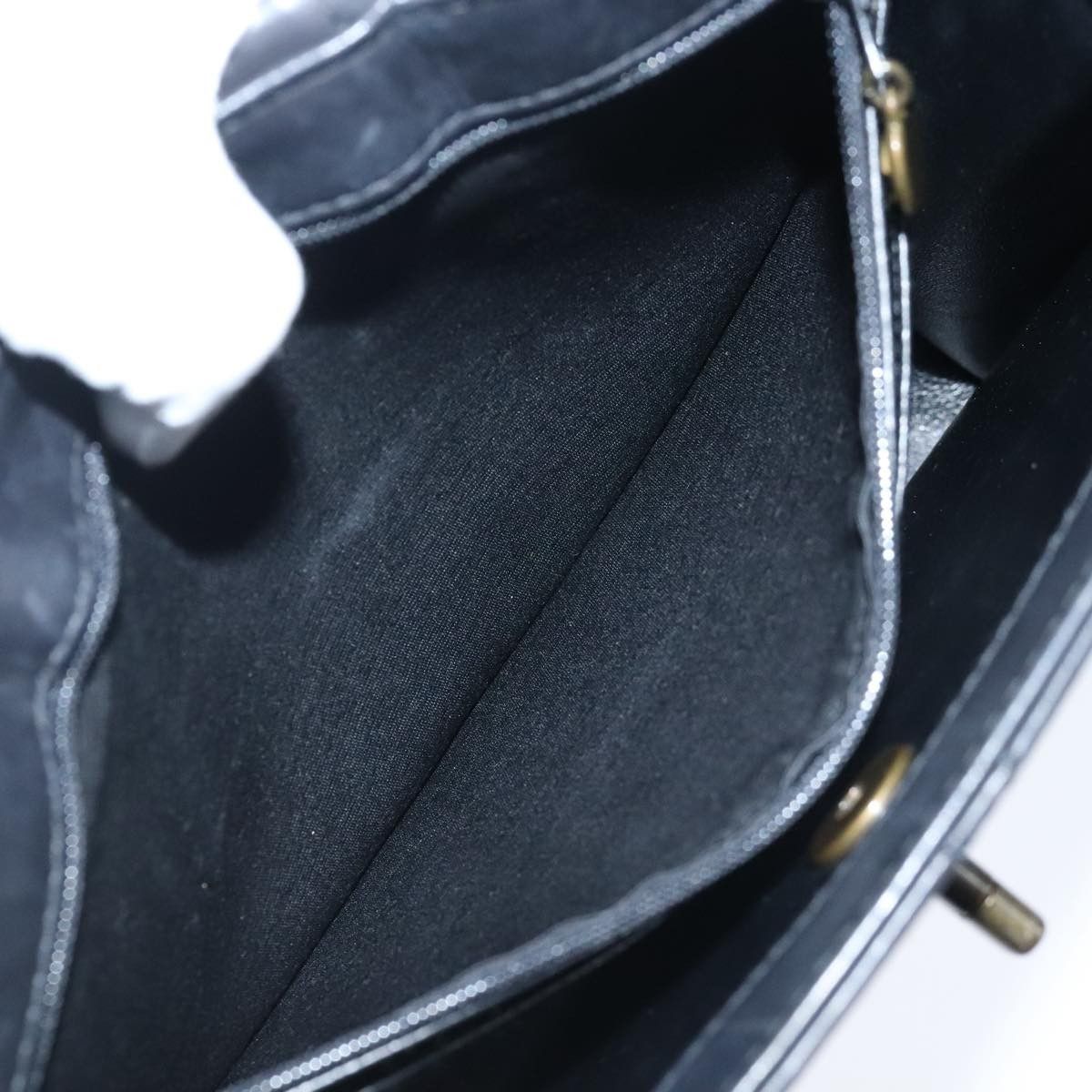 Chanel Chanel Vintage CC Turnlock Satchel Leather Size ONE SIZE - 19 Thumbnail