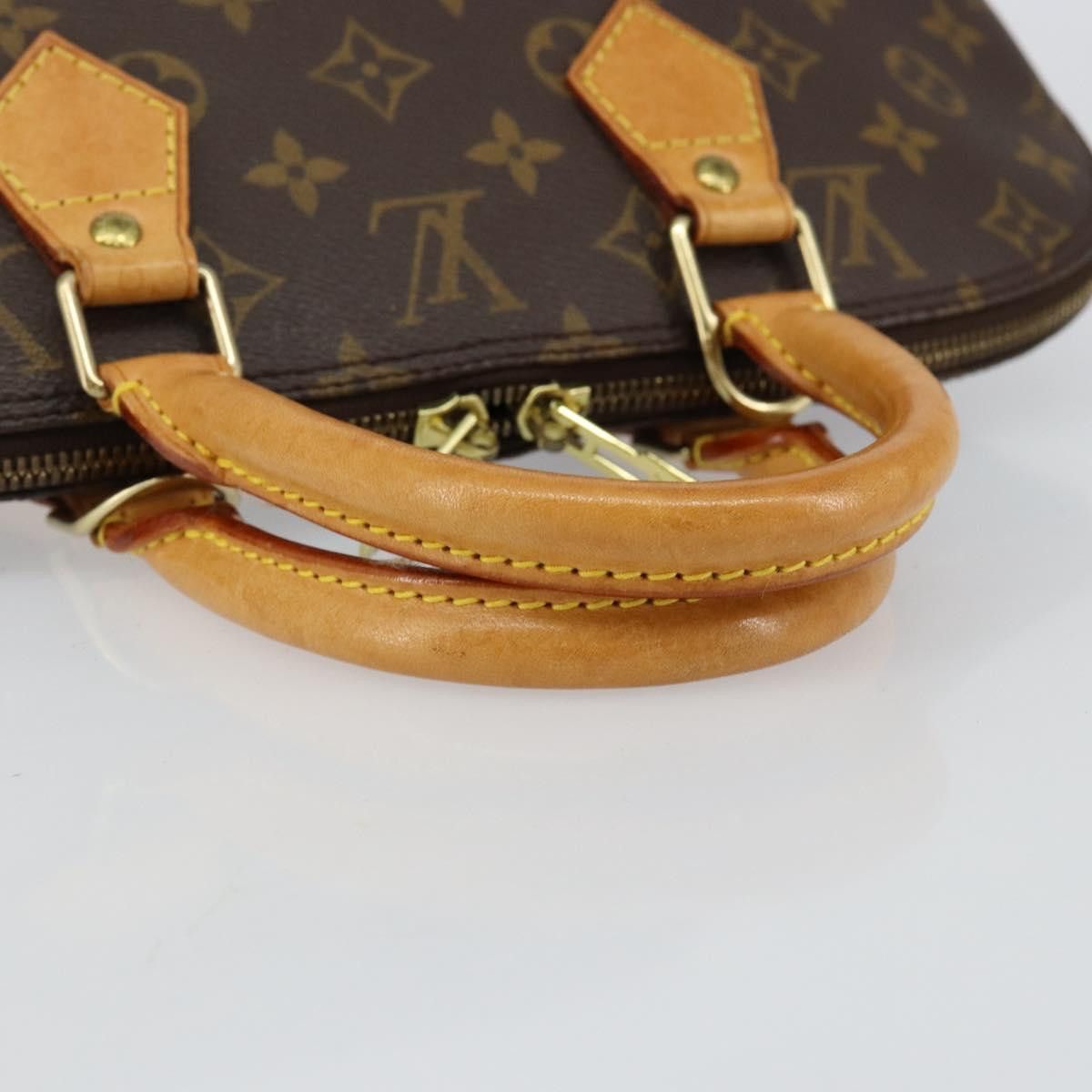 Louis Vuitton Louis Vuitton Alma Handbag Monogram Canvas Size ONE SIZE - 7 Thumbnail