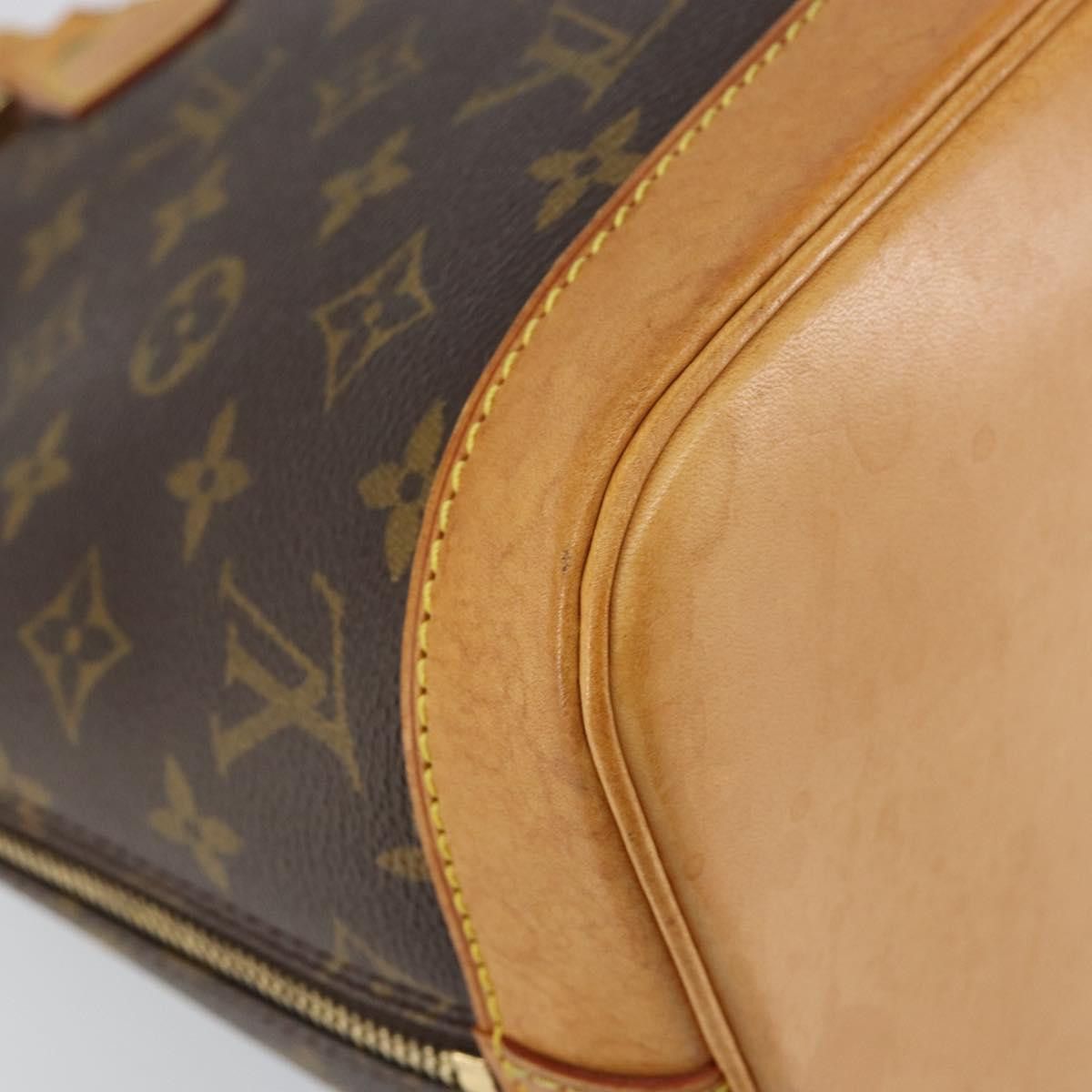 Louis Vuitton Louis Vuitton Alma Handbag Monogram Canvas Size ONE SIZE - 11 Thumbnail