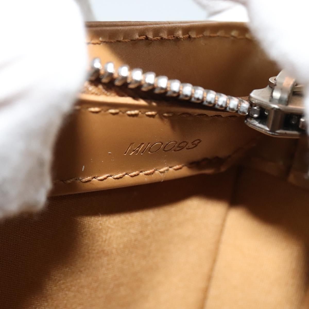 Louis Vuitton Louis Vuitton Mat Fowler Handbag Monogram Vernis Size ONE SIZE - 7 Thumbnail