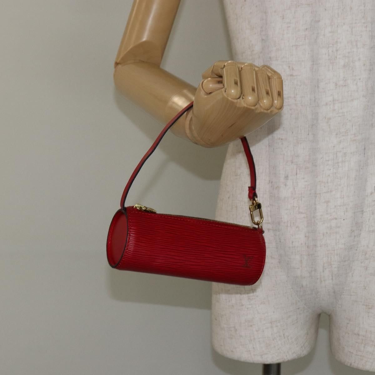 Louis Vuitton Louis Vuitton Soufflot Pochette Epi Leather Size ONE SIZE - 14 Thumbnail