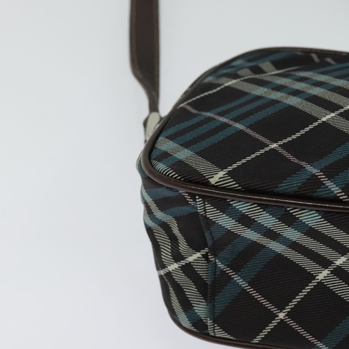 Burberry Burberry Nova Check Blue Label Nylon Size ONE SIZE - 10 Thumbnail
