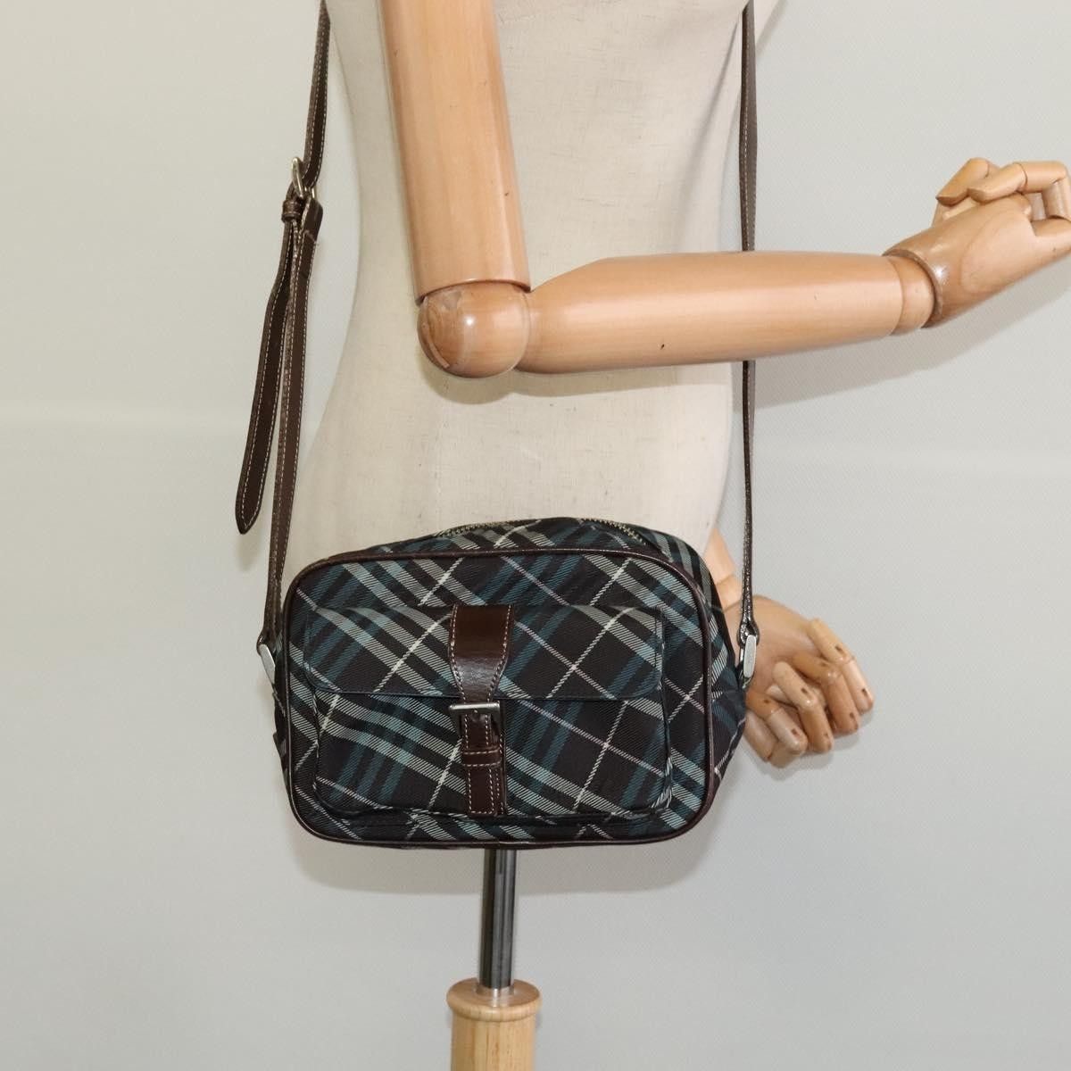 Burberry Burberry Nova Check Blue Label Nylon Size ONE SIZE - 12 Thumbnail