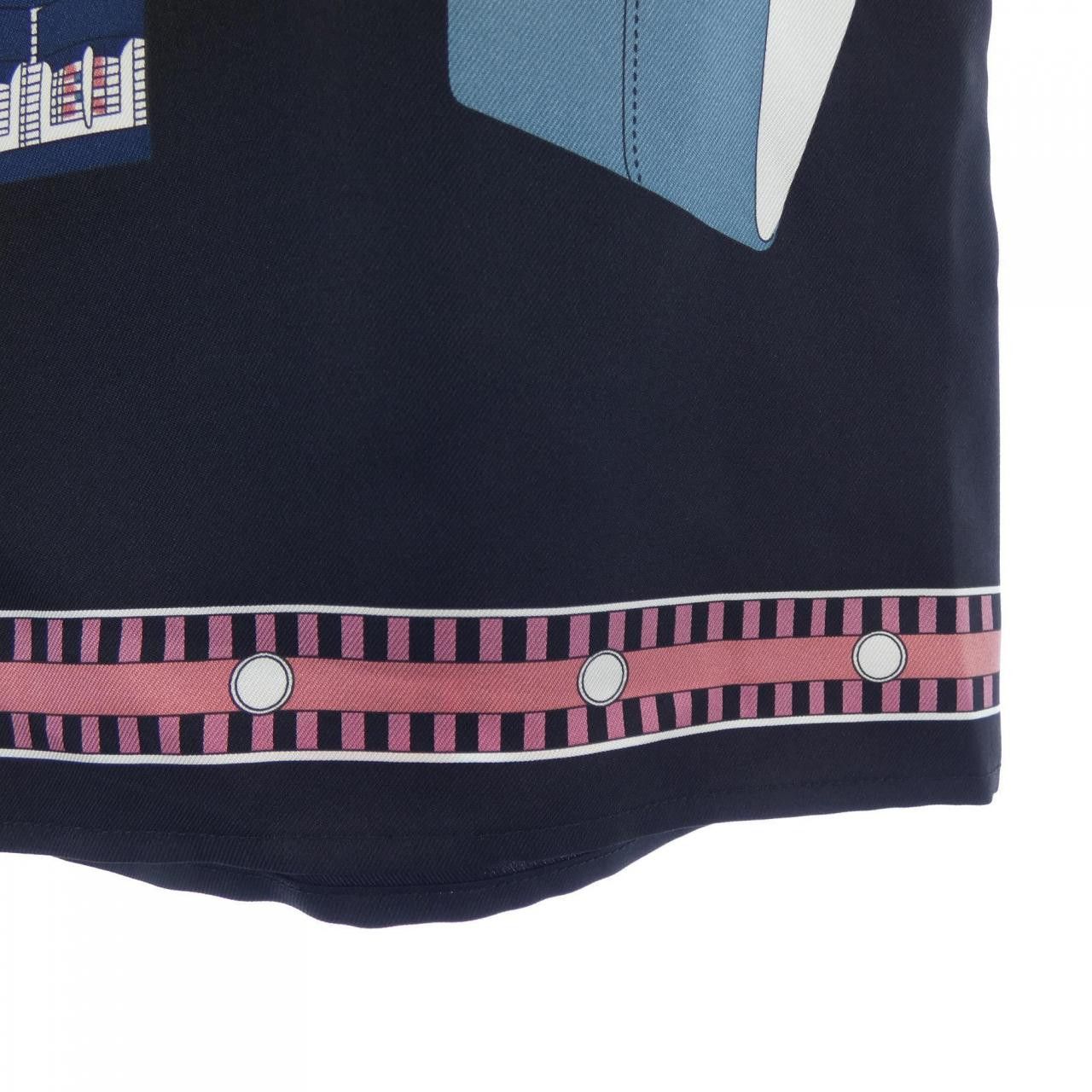 Hermes Hermes Hermes LETTRES EQUESTRES Silk Skirt Others Skirts DUTY FREE for USA Size ONE SIZE - 6 Thumbnail