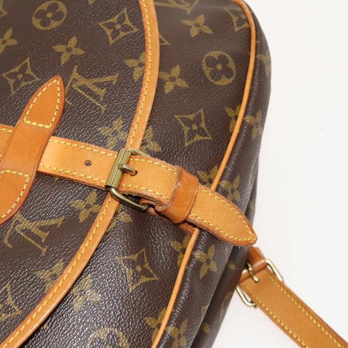 Louis Vuitton Louis Vuitton Saumur Handbag Monogram Canvas Size ONE SIZE - 24 Thumbnail