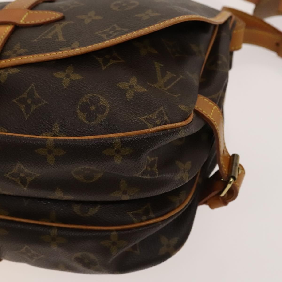 Louis Vuitton Louis Vuitton Saumur Handbag Monogram Canvas Size ONE SIZE - 9 Thumbnail