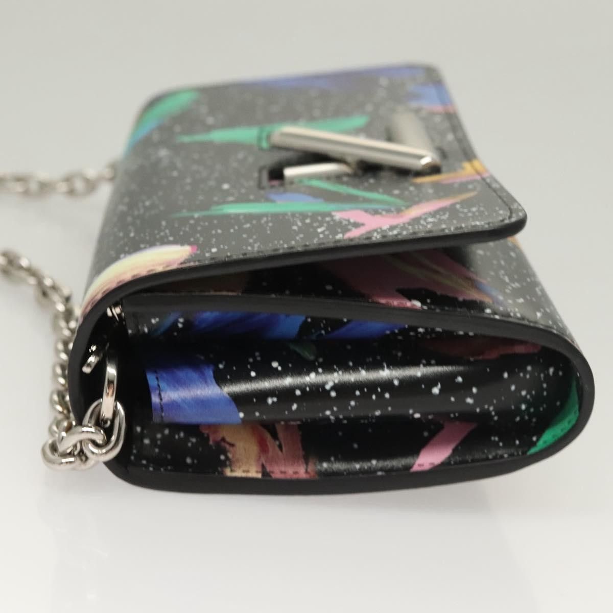 Louis Vuitton Louis Vuitton Twist Chain Wallet Limited Edition Printed Leather Size ONE SIZE - 4 Thumbnail