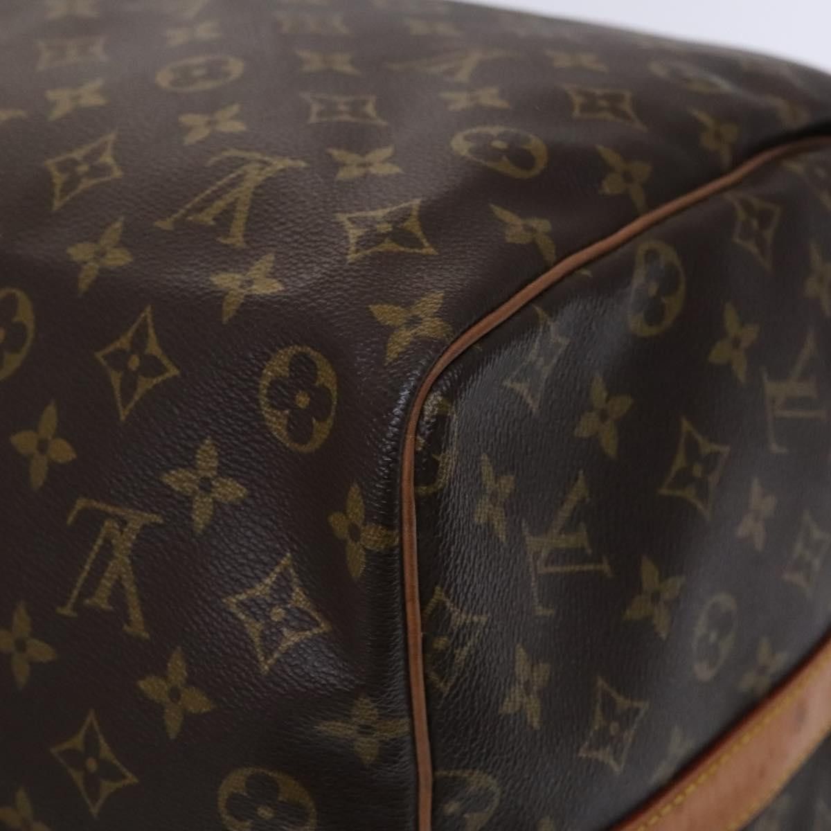Louis Vuitton Louis Vuitton Keepall Bag Monogram Canvas Size ONE SIZE - 12 Thumbnail