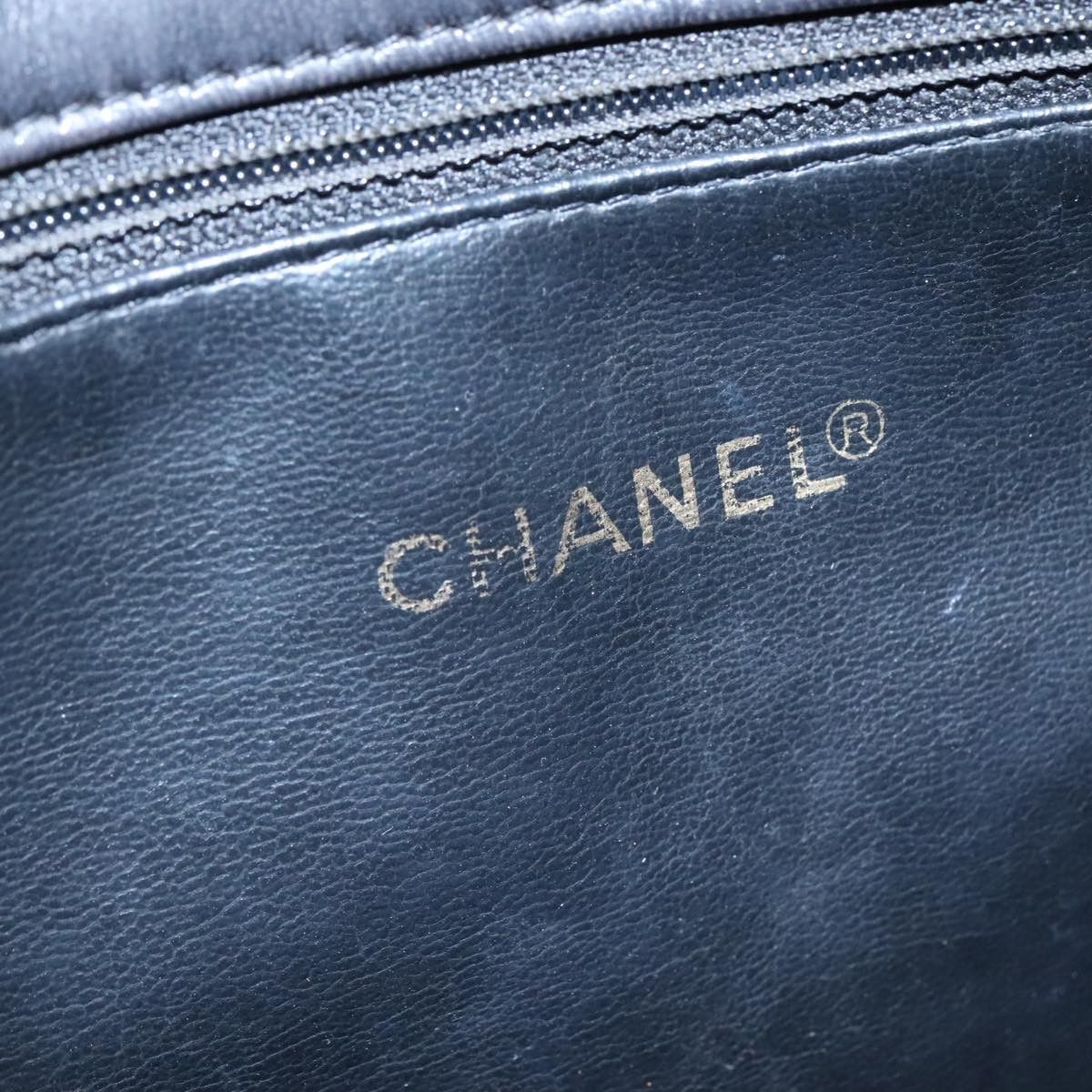 Chanel Chanel Vintage Front Pocket Tote Leather Size ONE SIZE - 6 Thumbnail