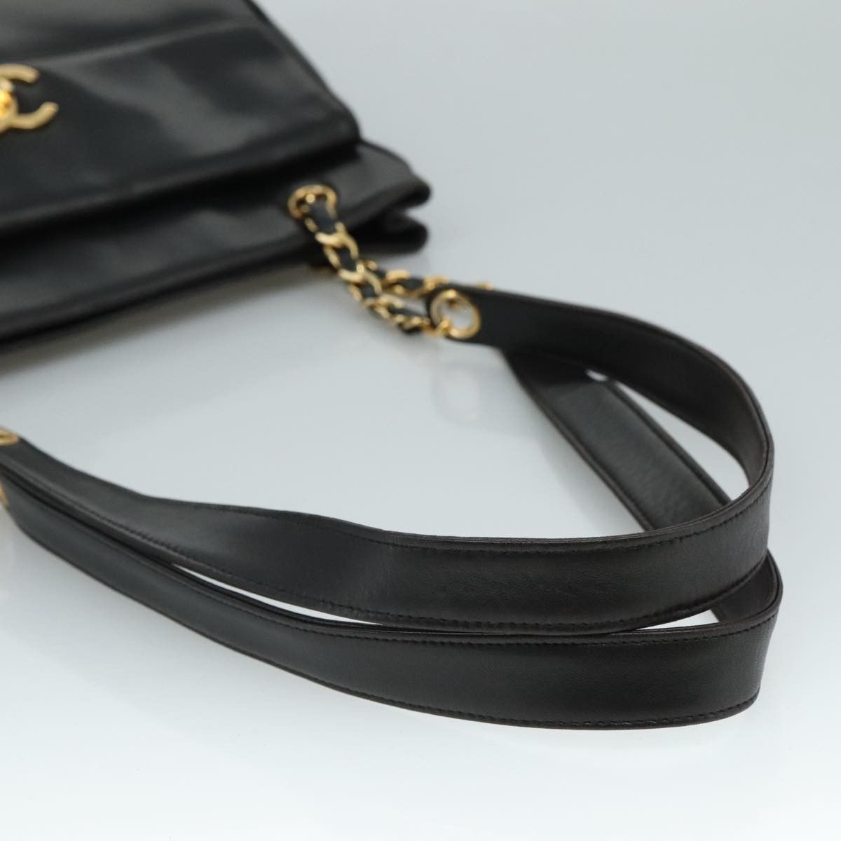 Chanel Chanel Vintage Front Pocket Tote Leather Size ONE SIZE - 8 Thumbnail