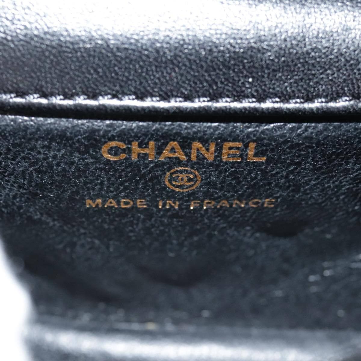 Chanel Chanel Reissue 2.55 Ankle Wrist Flap Bag Quilted Patent Size ONE SIZE - 6 Thumbnail