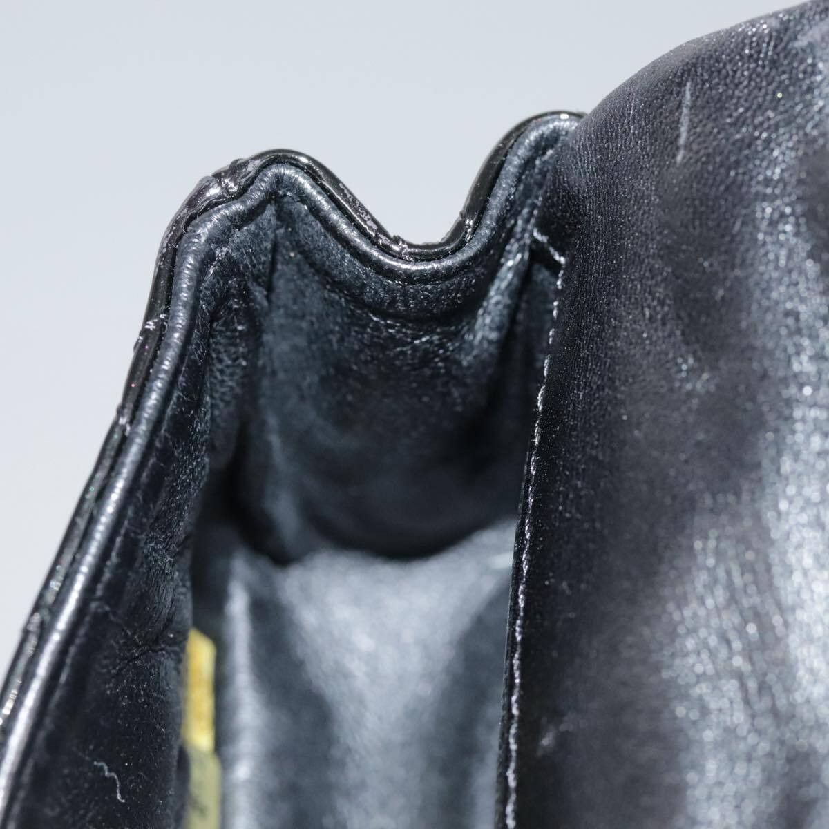 Chanel Chanel Reissue 2.55 Ankle Wrist Flap Bag Quilted Patent Size ONE SIZE - 23 Thumbnail