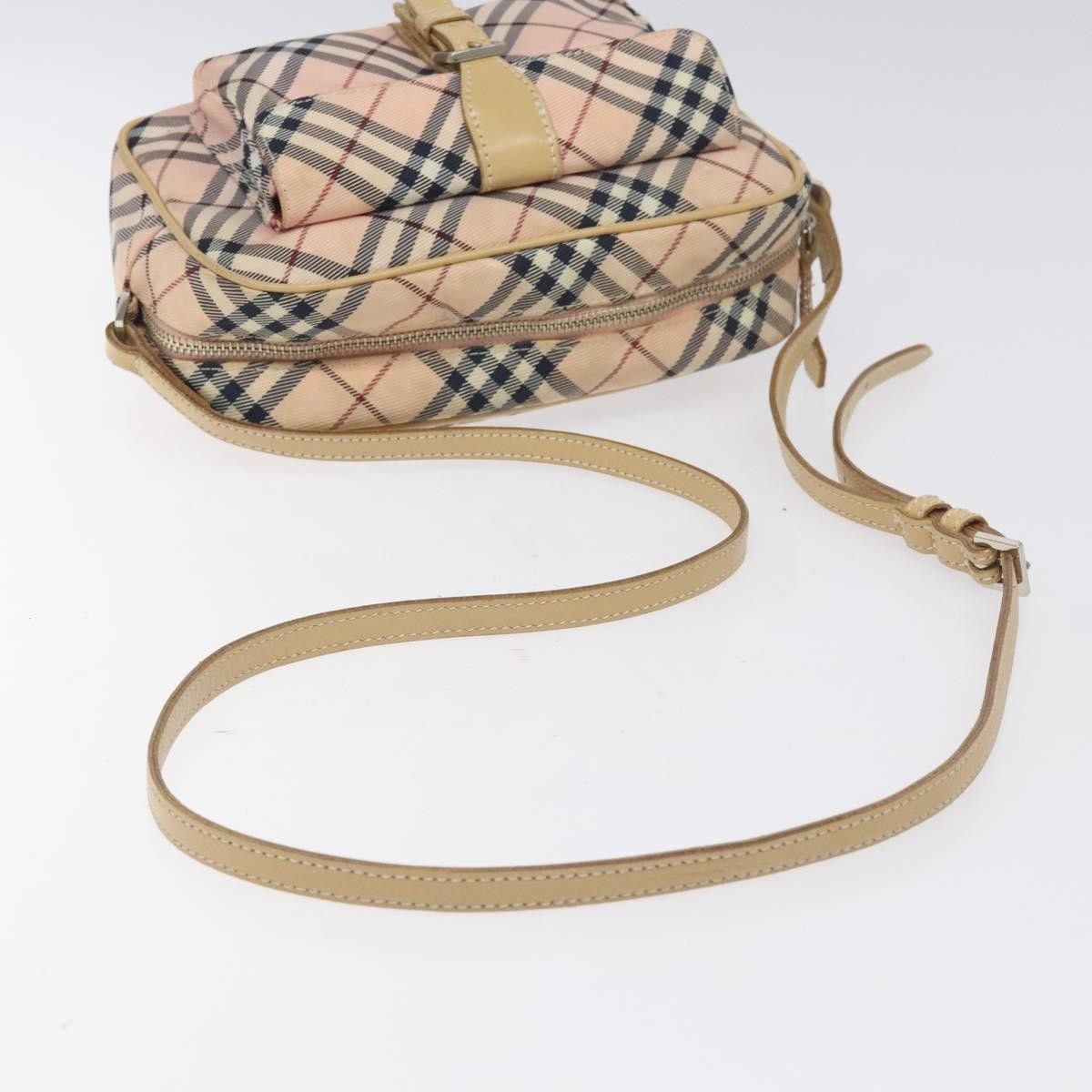 Burberry Burberry Nova Check Blue Label Nylon Size ONE SIZE - 7 Thumbnail
