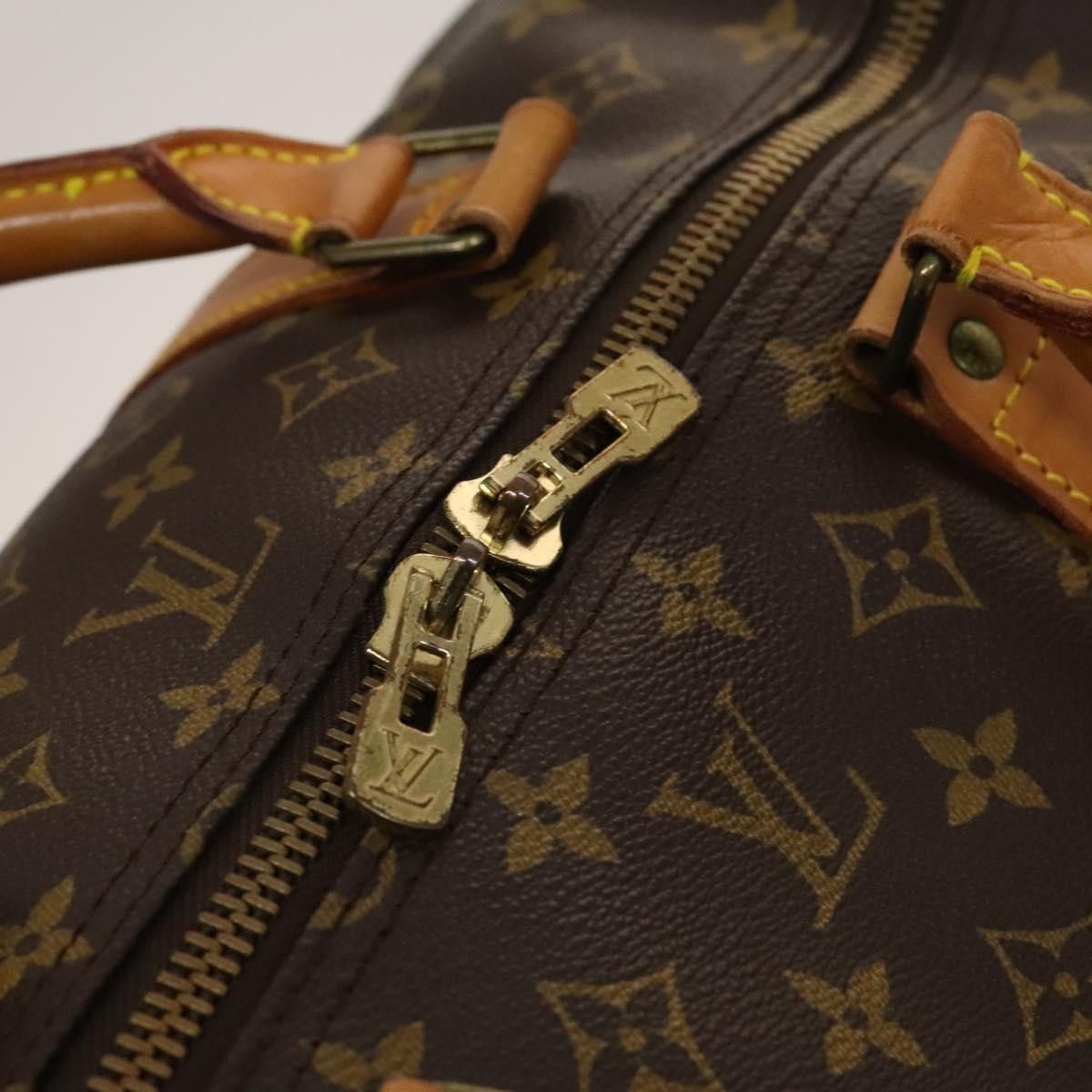 Louis Vuitton Louis Vuitton Keepall Bag Monogram Canvas Size ONE SIZE - 16 Thumbnail