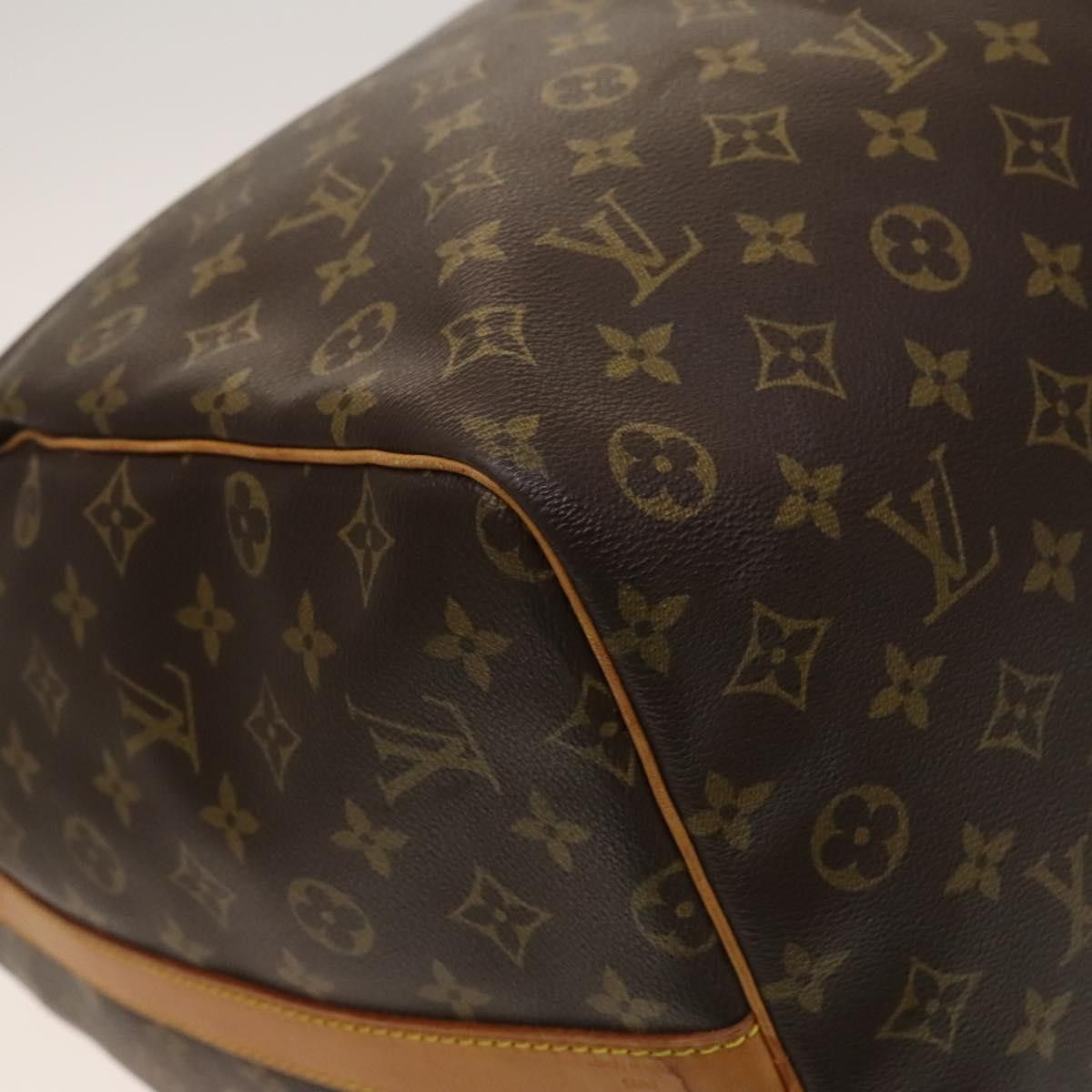 Louis Vuitton Louis Vuitton Keepall Bag Monogram Canvas Size ONE SIZE - 11 Thumbnail