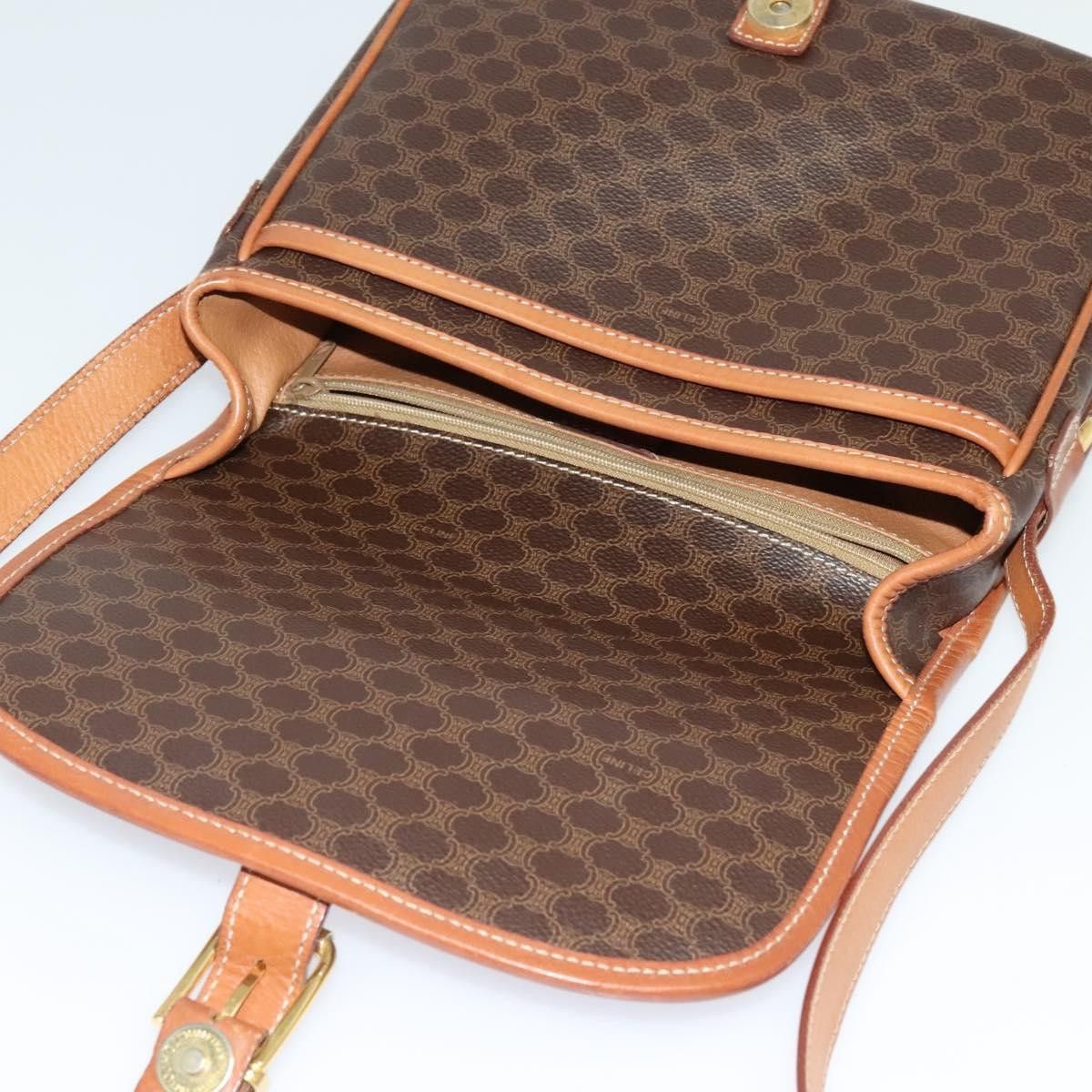 Celine Celine Macadam Shoulder Bag PVC Leather Size ONE SIZE - 19 Thumbnail