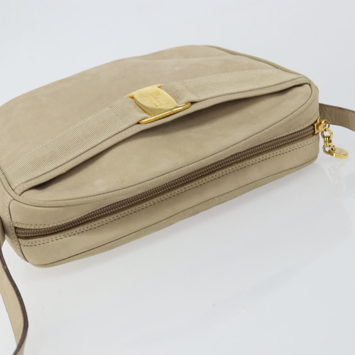 Salvatore Ferragamo Salvatore Ferragamo Vala Suede Size ONE SIZE - 14 Thumbnail