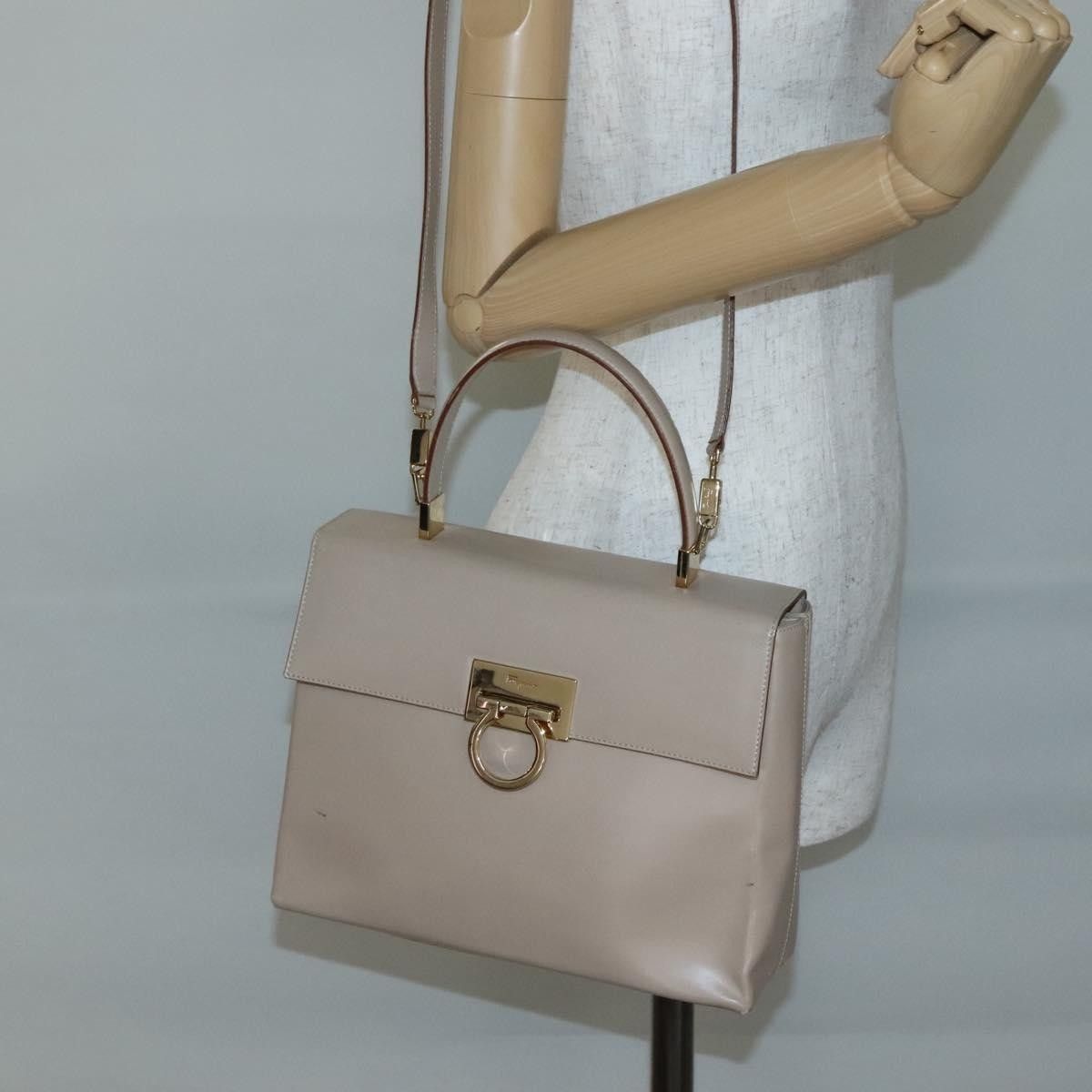 Salvatore Ferragamo Salvatore Ferragamo Gancini Convertible Top Handle Leather Size ONE SIZE - 13 Thumbnail