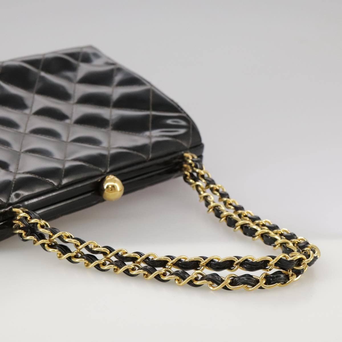 Chanel Chanel Vintage Chain Frame Bag Quilted Patent Size ONE SIZE - 8 Thumbnail