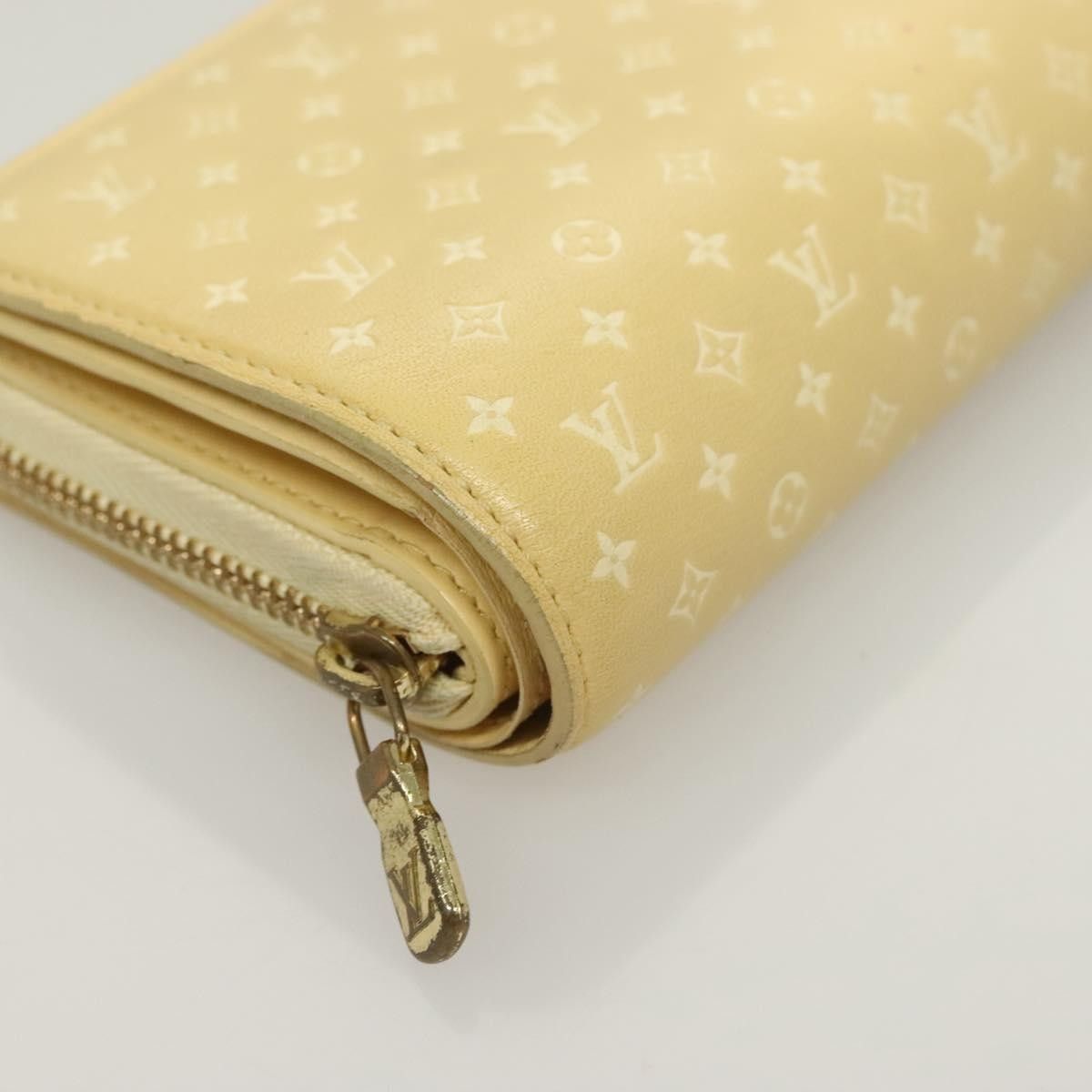 Louis Vuitton Louis Vuitton Lou Wallet Nanogram Leather Size ONE SIZE - 7 Thumbnail