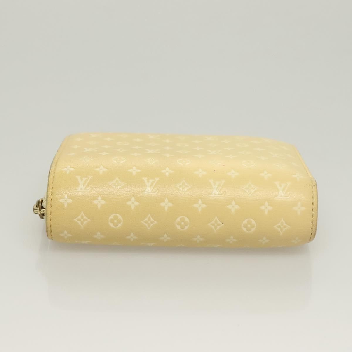 Louis Vuitton Louis Vuitton Lou Wallet Nanogram Leather Size ONE SIZE - 18 Thumbnail