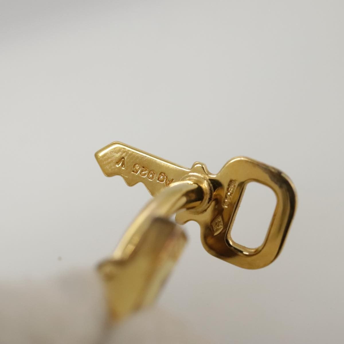 Louis Vuitton Louis Vuitton Padlock and Key Logo Cufflinks Silver Size ONE SIZE - 8 Thumbnail
