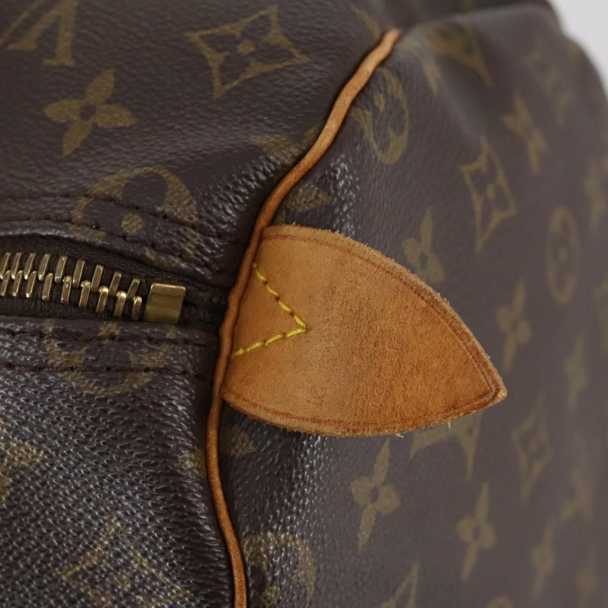 Louis Vuitton Louis Vuitton Keepall Bag Monogram Canvas Size ONE SIZE - 15 Thumbnail