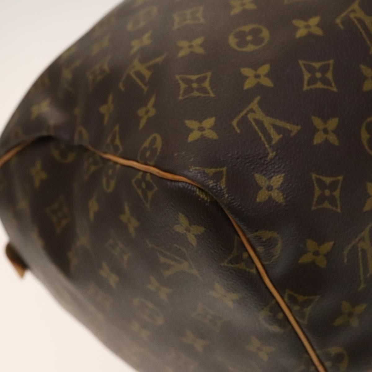 Louis Vuitton Louis Vuitton Keepall Bag Monogram Canvas Size ONE SIZE - 13 Thumbnail