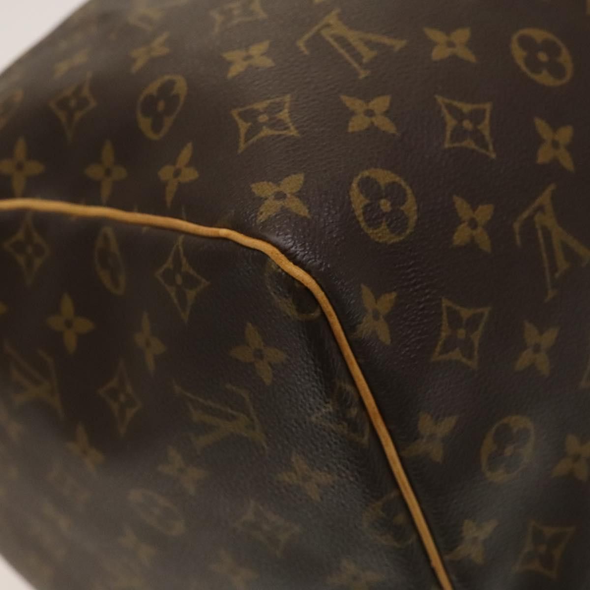 Louis Vuitton Louis Vuitton Keepall Bag Monogram Canvas Size ONE SIZE - 13 Thumbnail