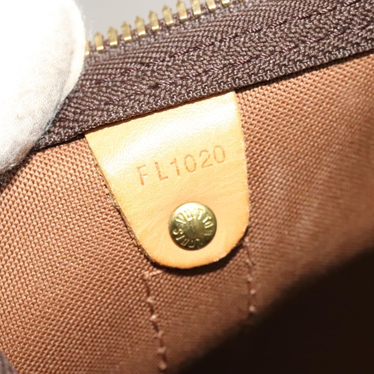 Louis Vuitton Louis Vuitton Keepall Bag Monogram Canvas Size ONE SIZE - 21 Thumbnail