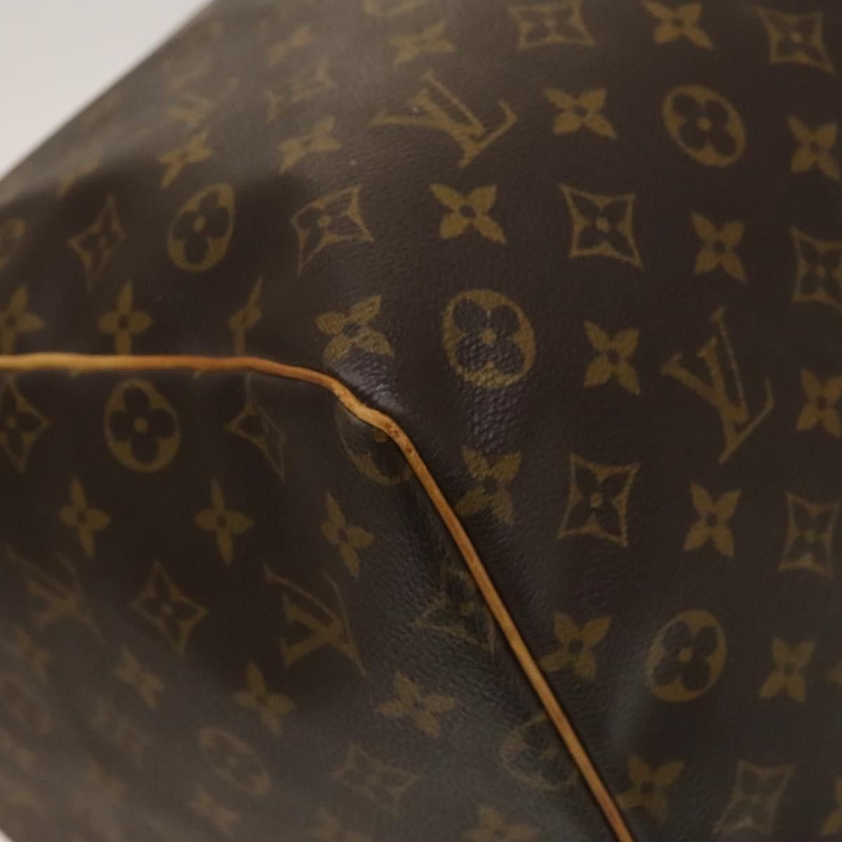 Louis Vuitton Louis Vuitton Keepall Bag Monogram Canvas Size ONE SIZE - 11 Thumbnail