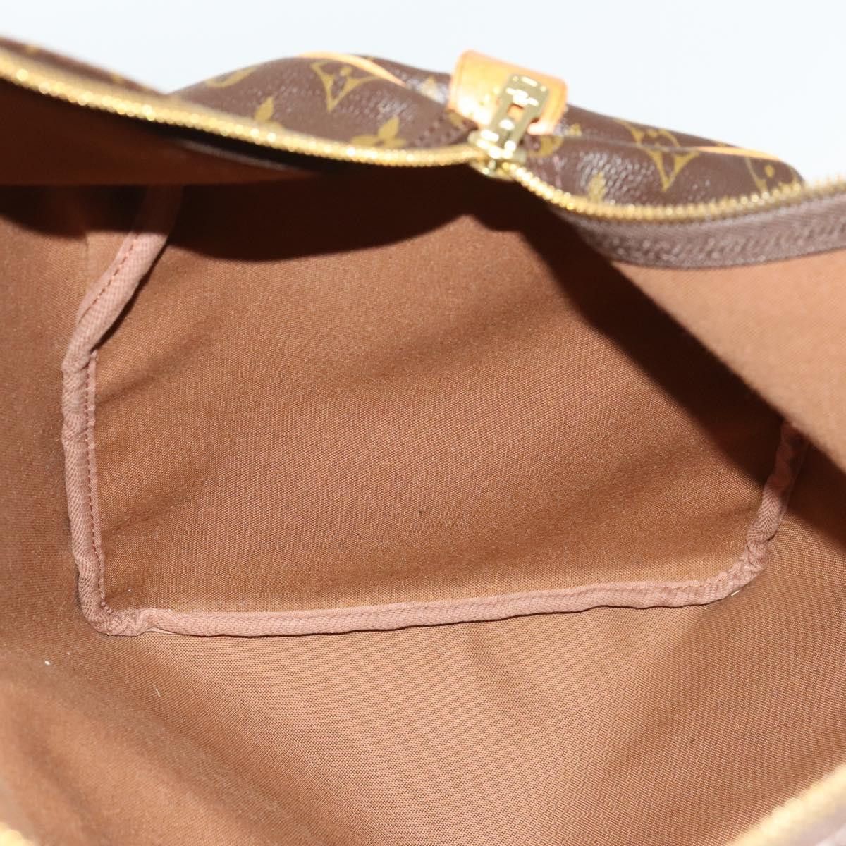 Louis Vuitton Louis Vuitton Keepall Bag Monogram Canvas Size ONE SIZE - 19 Thumbnail
