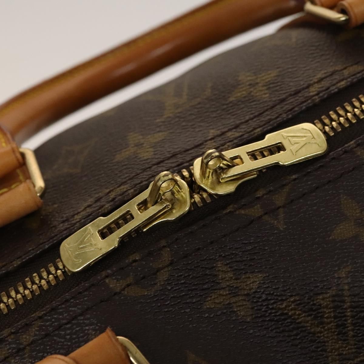 Louis Vuitton Louis Vuitton Keepall Bag Monogram Canvas Size ONE SIZE - 17 Thumbnail