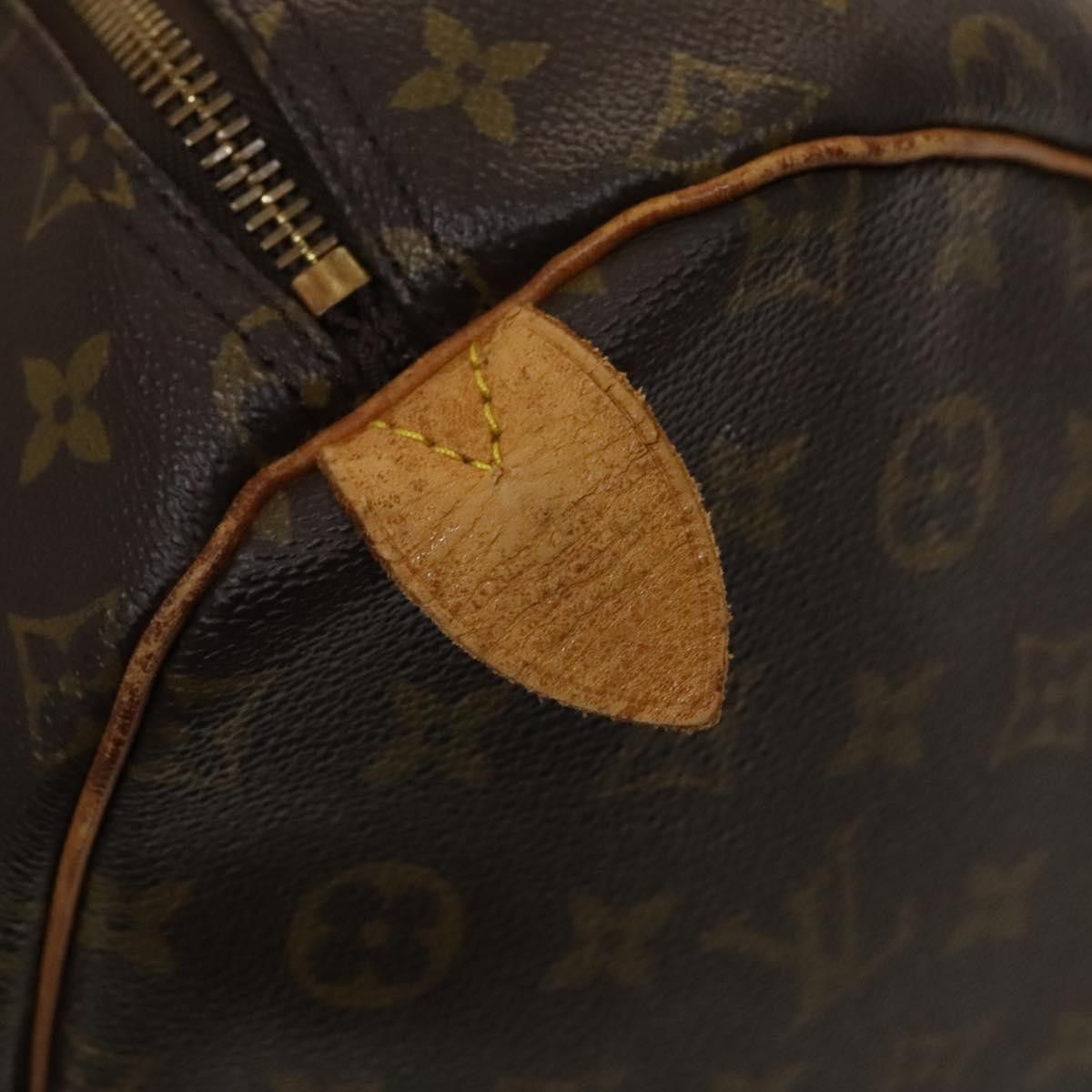 Louis Vuitton Louis Vuitton Keepall Bag Monogram Canvas Size ONE SIZE - 15 Thumbnail