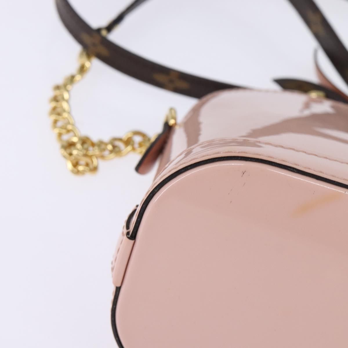Louis Vuitton Louis Vuitton Alma Chain Handbag Vernis with Monogram Canvas Size ONE SIZE - 9 Thumbnail