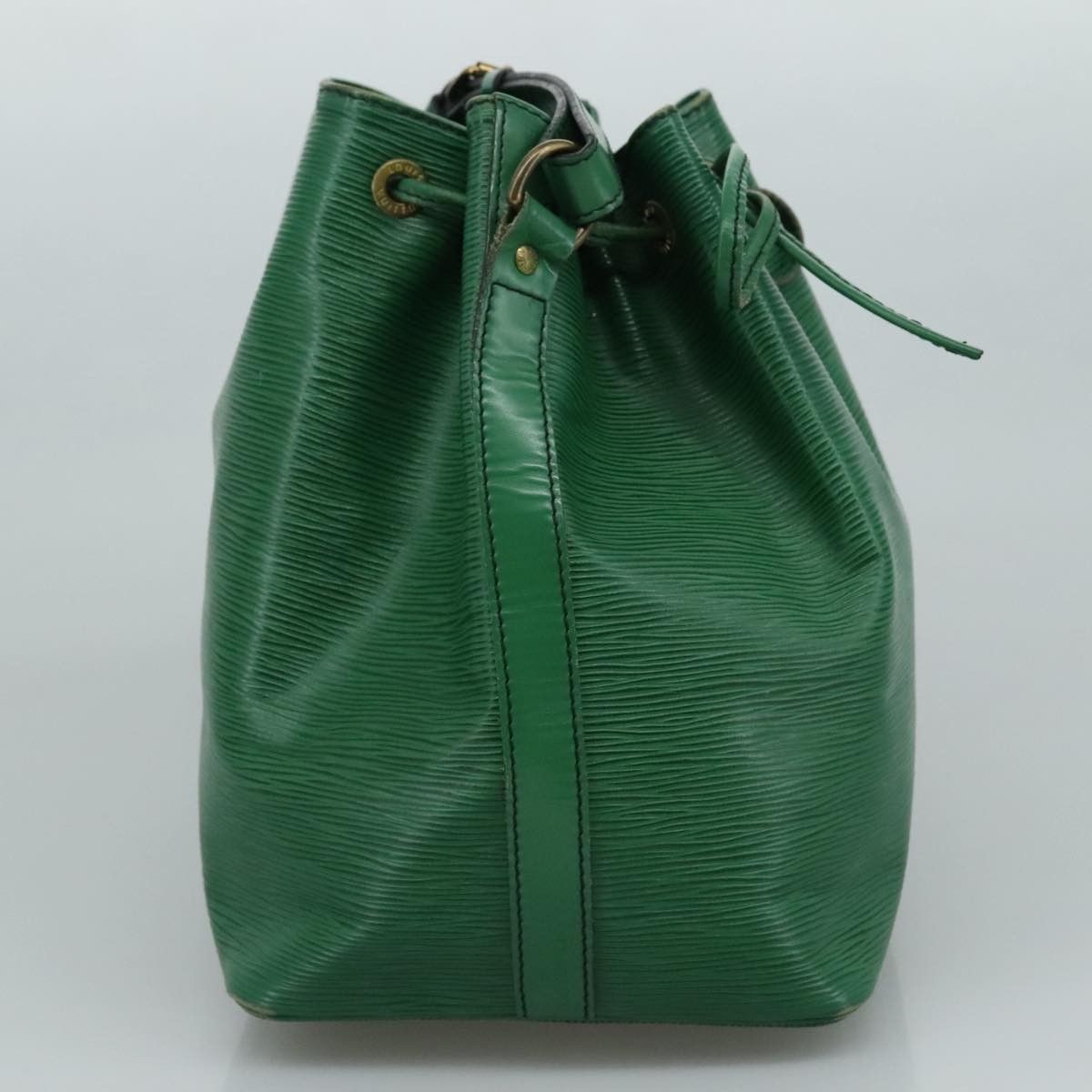 Louis Vuitton Louis Vuitton Petit Noe Handbag Epi Leather Size ONE SIZE - 3 Thumbnail