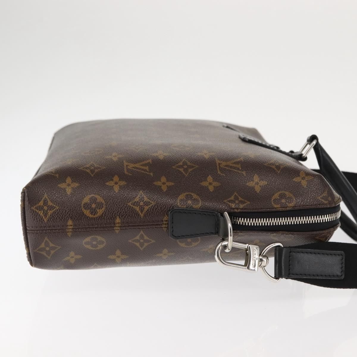 Louis Vuitton Louis Vuitton Porte-Documents Jour Bag Macassar Monogram Canvas Size ONE SIZE - 3 Thumbnail