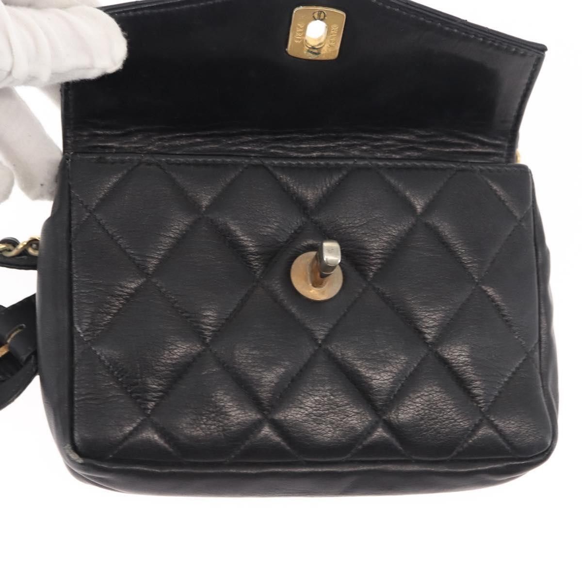 Chanel Chanel Vintage CC Flap Waist Bag Quilted Lambskin Size ONE SIZE - 18 Thumbnail