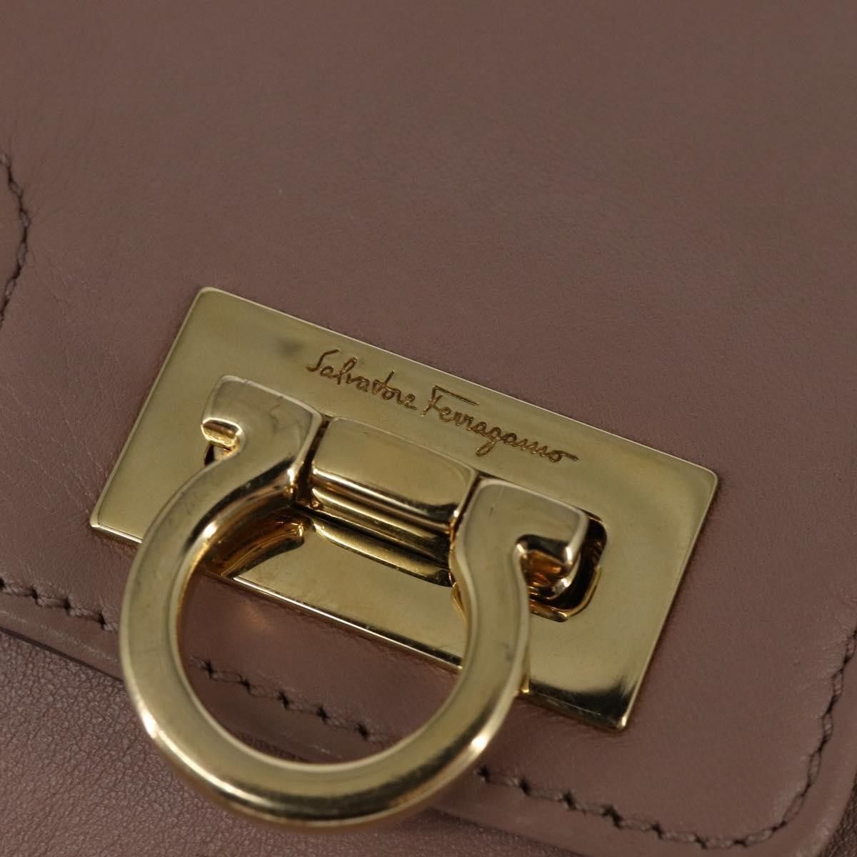Salvatore Ferragamo Salvatore Ferragamo Gancini Shoulder Bag Leather Size ONE SIZE - 13 Thumbnail