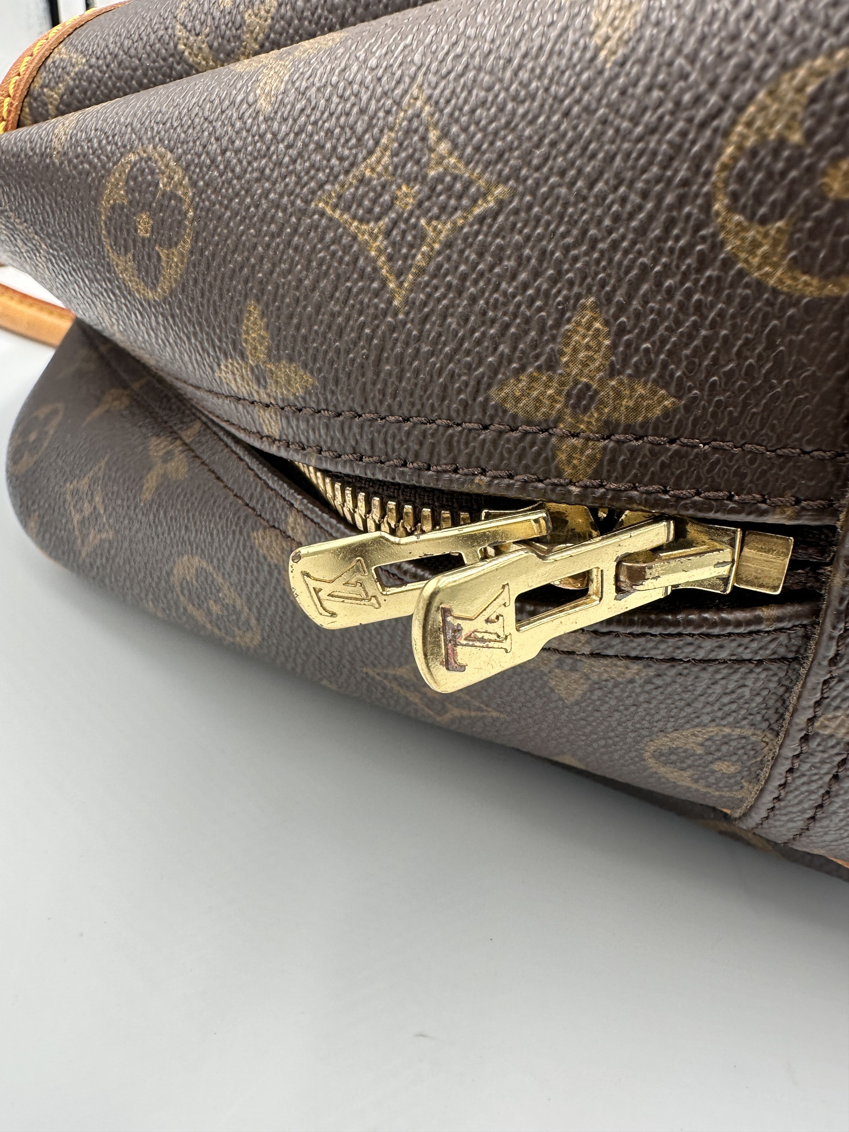 Louis Vuitton Louis Vuitton Deauville Handbag Monogram Canvas Size ONE SIZE - 11 Thumbnail
