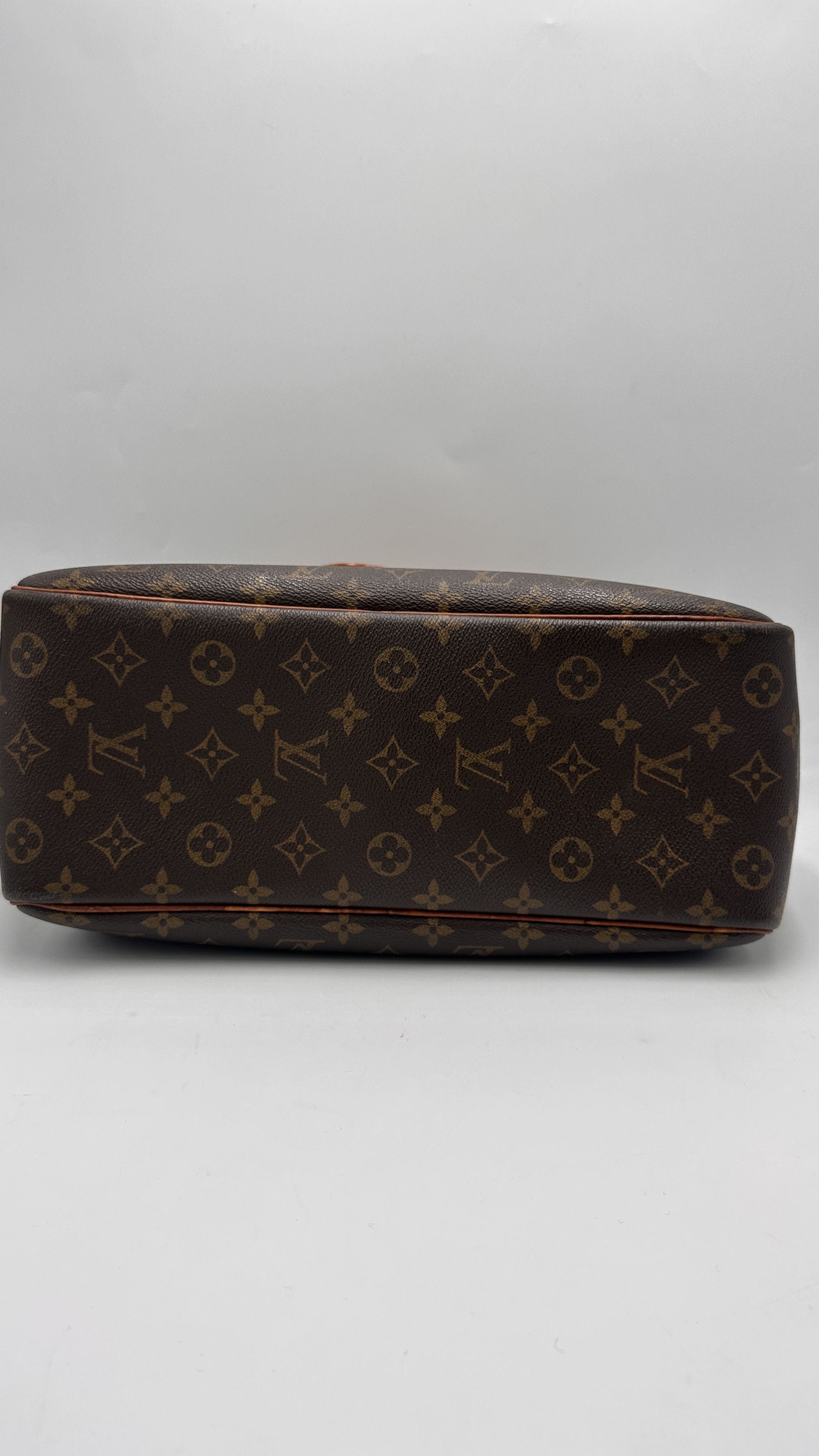 Louis Vuitton Louis Vuitton Deauville Handbag Monogram Canvas Size ONE SIZE - 5 Thumbnail