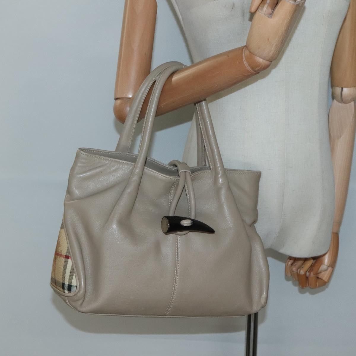 Burberry Burberry Horn Toggle Tote Leather Size ONE SIZE - 14 Thumbnail