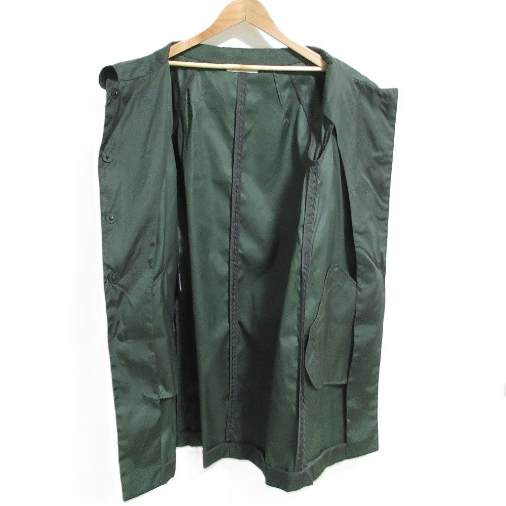 Prada Prada Prada Nylon Coat Others Outerwear DUTY FREE for USA Size ONE SIZE - 4 Thumbnail