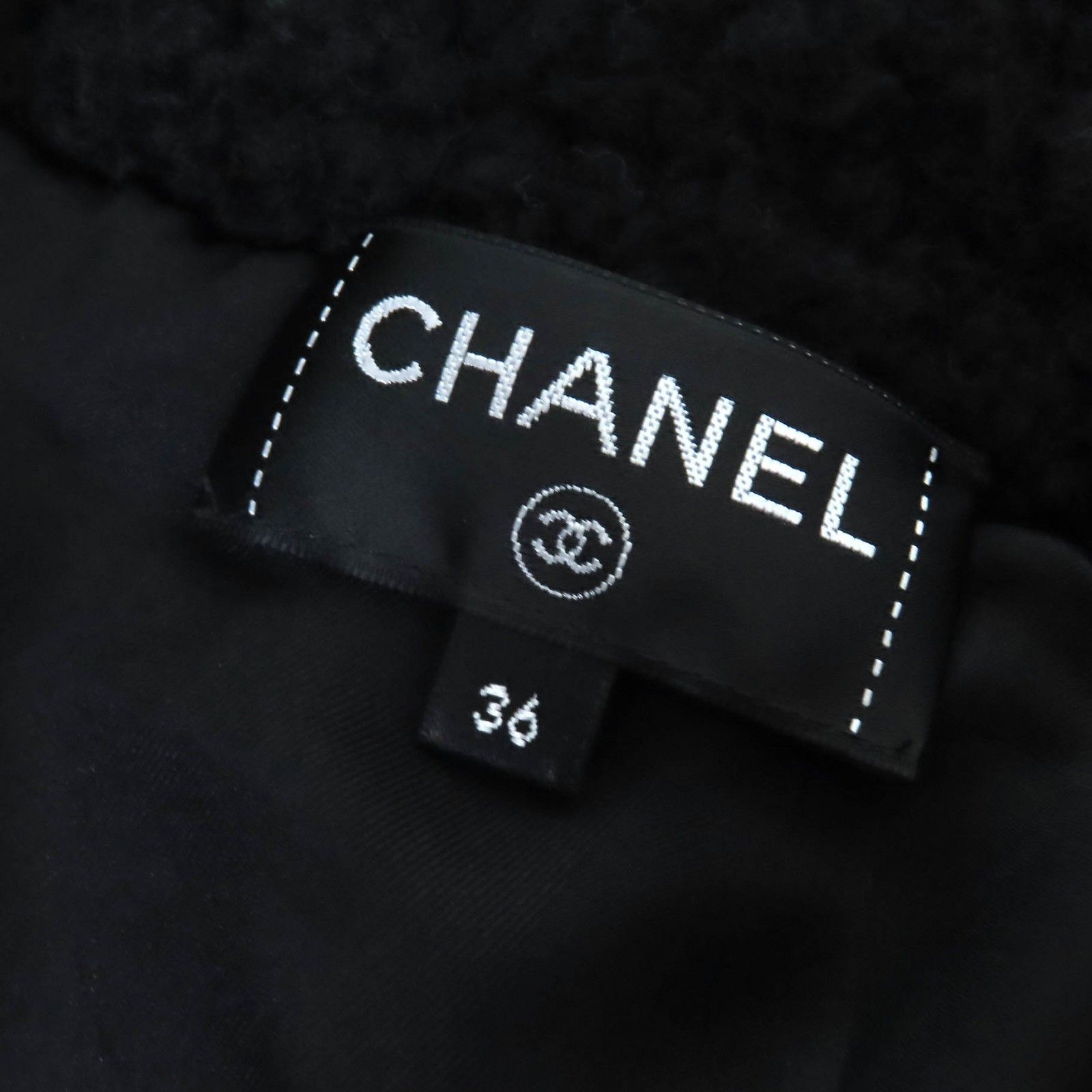 Chanel Chanel Chanel COCO Mark Wool Knit Jacket Natural Material Outerwear P62173 DUTY FREE for USA Size ONE SIZE - 7 Thumbnail