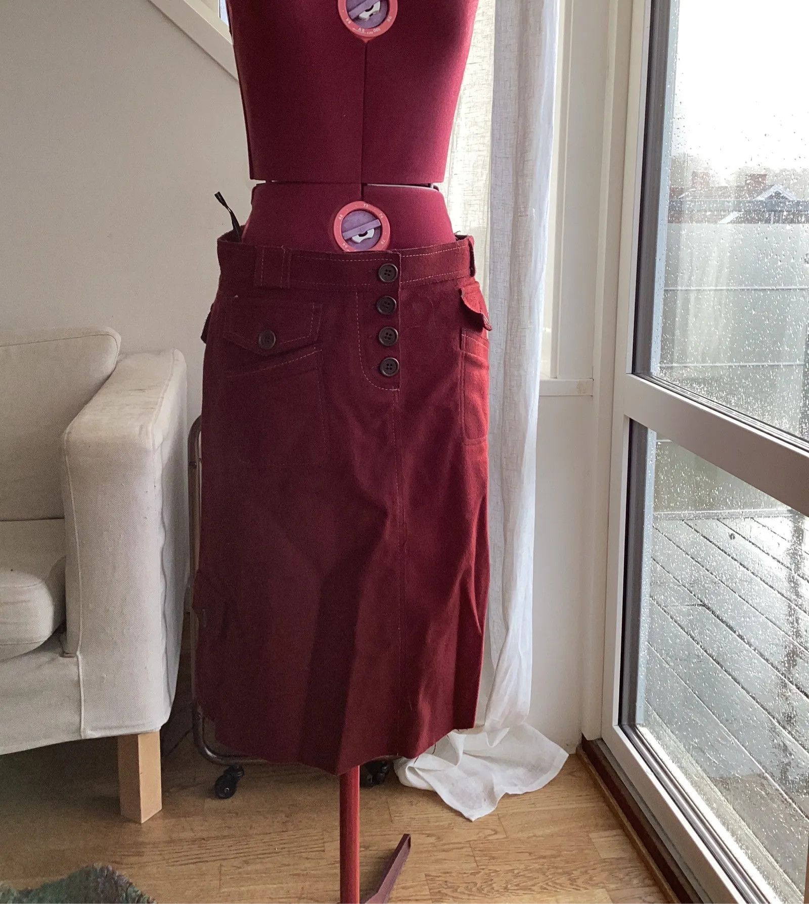 Karen Millen Karen Millen Skirt Size 27" / US 4 / IT 40 - 2 Thumbnail