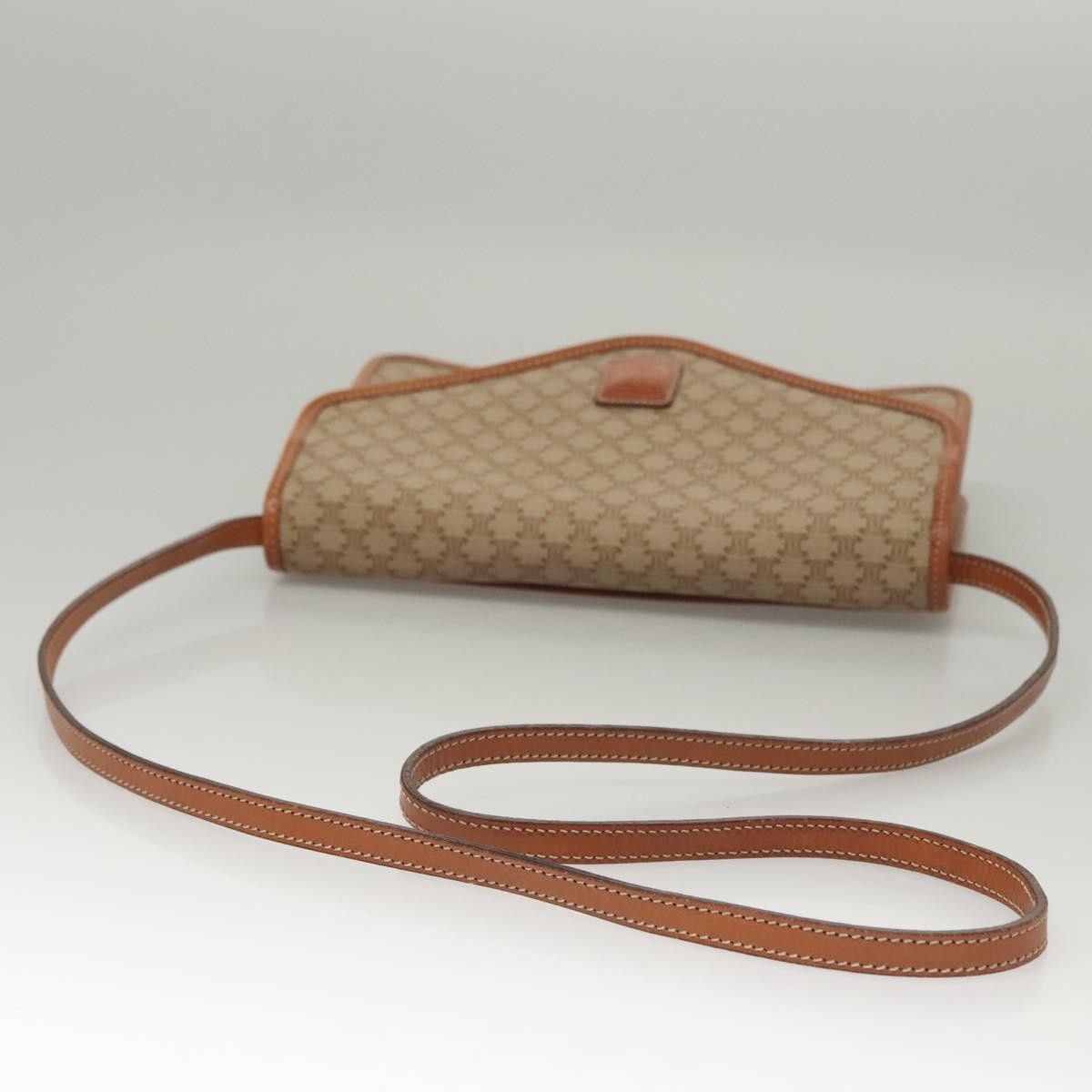 Celine Celine Vintage Macadam Shoulder Bag Canvas and Leather Size ONE SIZE - 8 Thumbnail