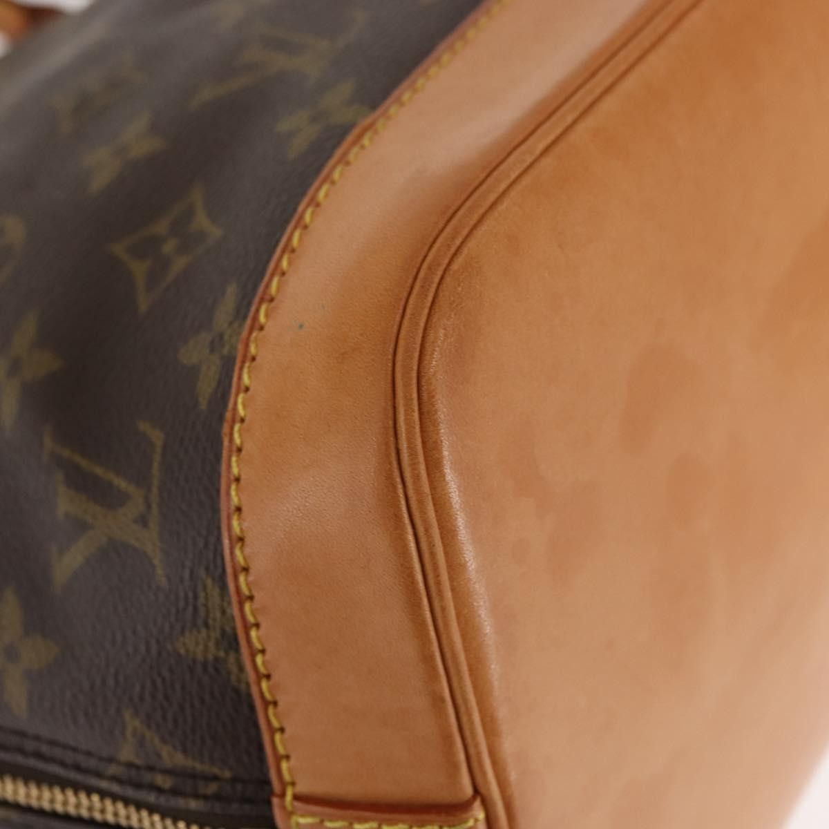 Louis Vuitton Louis Vuitton Alma Handbag Monogram Canvas Size ONE SIZE - 9 Thumbnail
