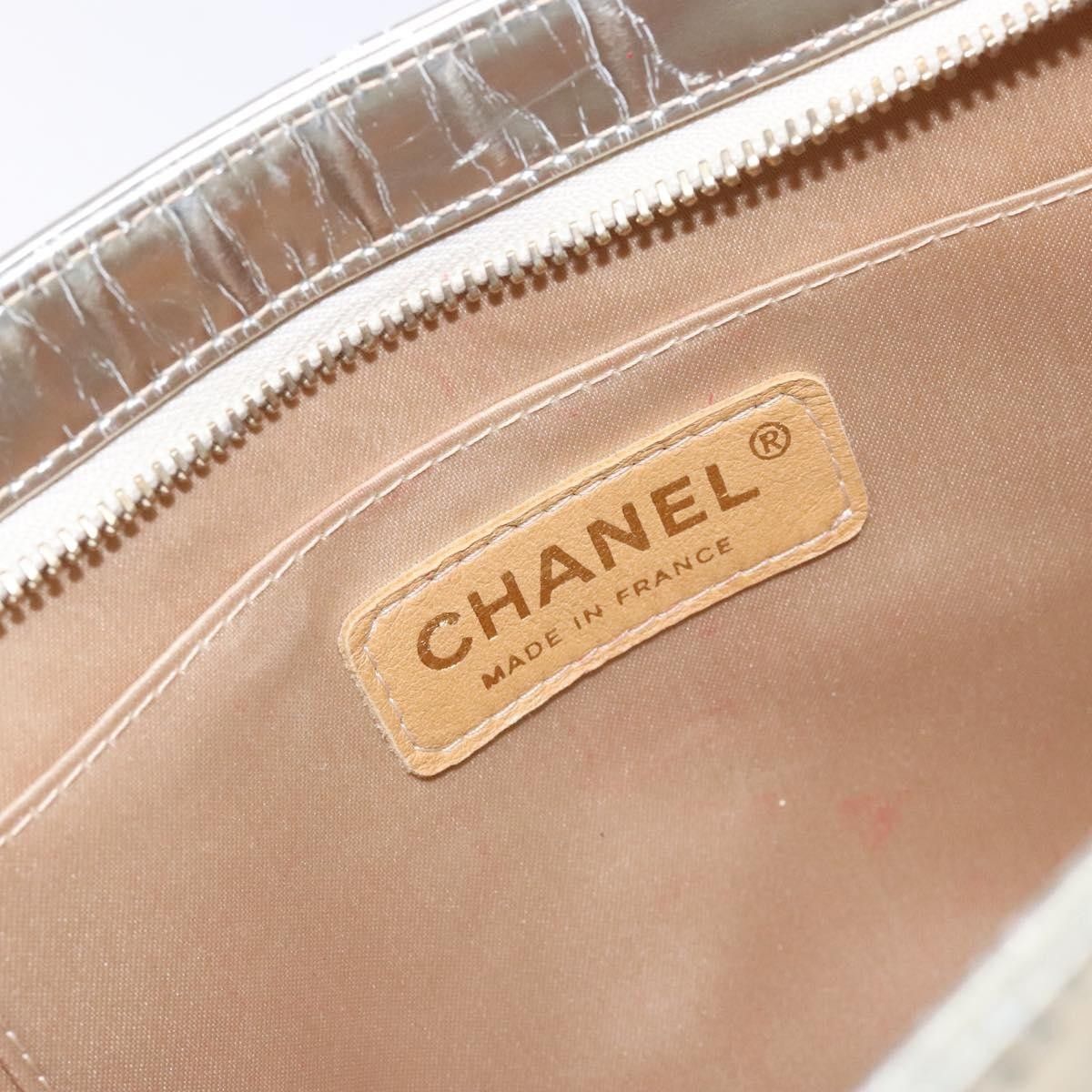 Chanel Chanel Lucky Symbols Pochette Embossed Quilted Patent Size ONE SIZE - 7 Thumbnail