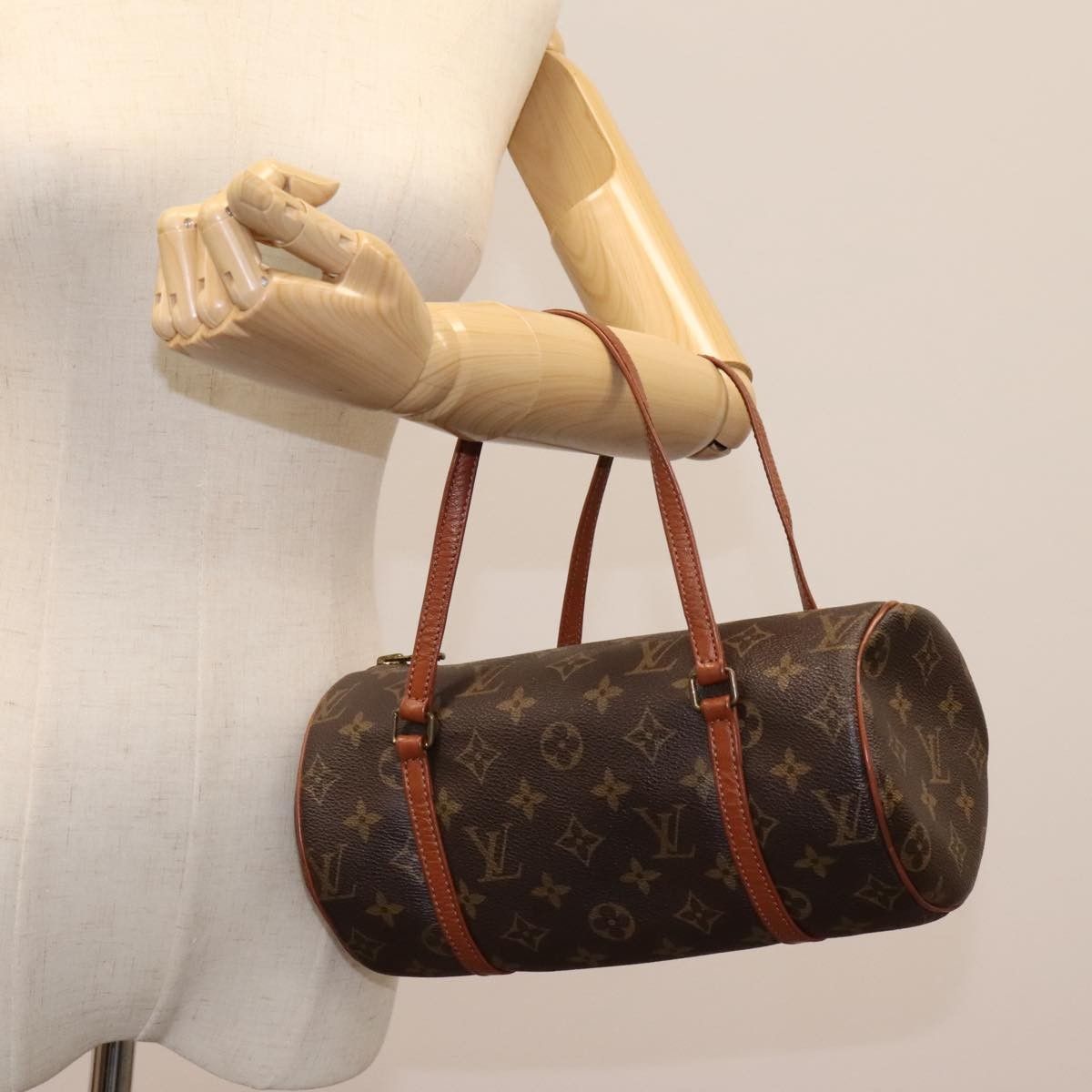 Louis Vuitton Louis Vuitton Papillon Handbag Monogram Canvas Size ONE SIZE - 14 Thumbnail